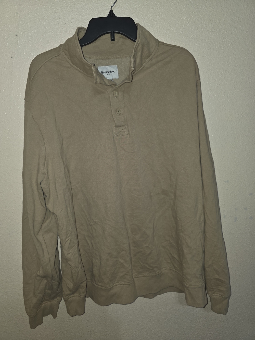 Goodfellow & Co Beige Long-Sleeve Henley Sweatshirt